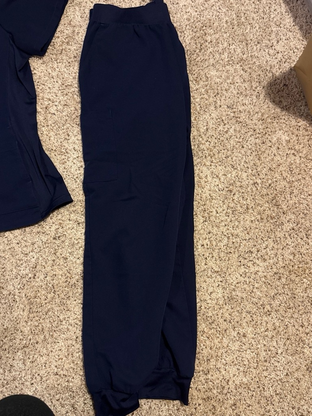 Spirit Navy Blue V-Neck Scrub Top - Picture 2 of 5